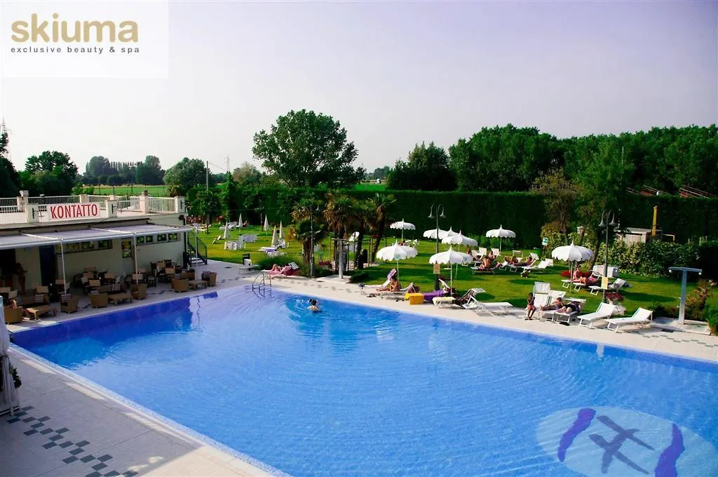 Zanhotel Centergross بينتيفوليو إيطاليا