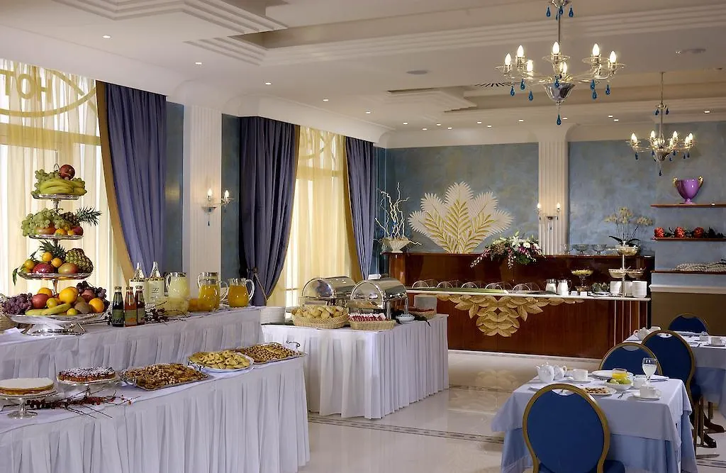 Zanhotel Centergross Бентивольо